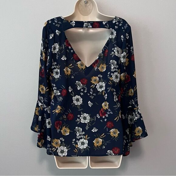 Krazy Kat Blue Floral Bell Sleeve Blouse Size M - Picture 3 of 6